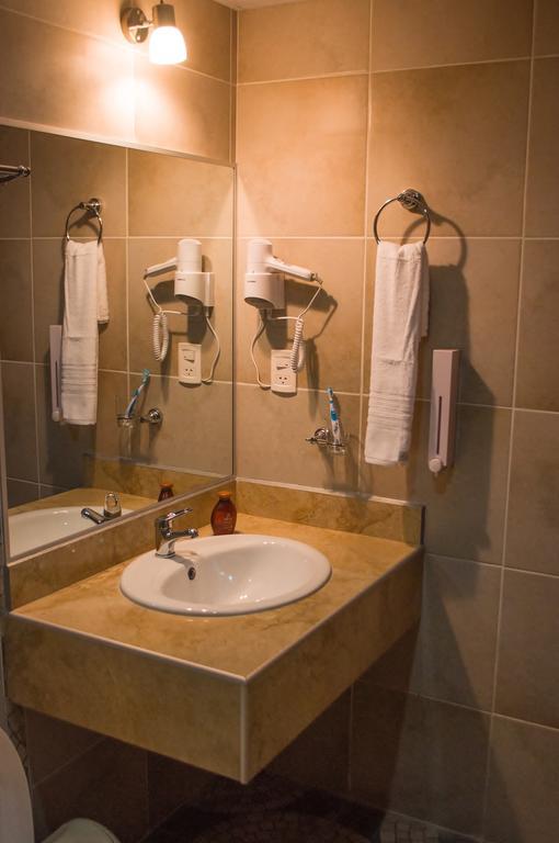 Hotel Mitru - Tarija Zimmer foto